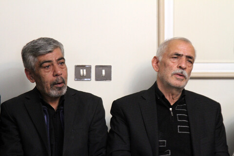 حضور امام جمعه و مسئولان همدان در منزل یکی از جانباختگان سانحه هوایی