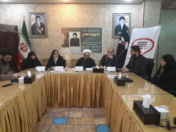 شهید صدر متفکری امروزی بود/ غفلت از نابغه جهان اسلام