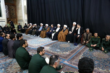 گرامیداشت شهدای سانحه هوایی از سوی نهاد های عالی حوزوی در قم برگزار شد