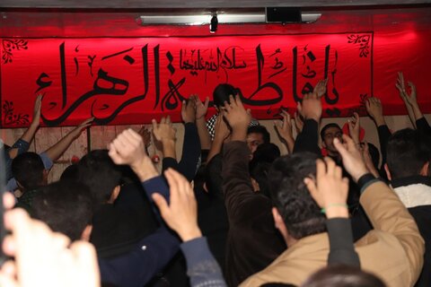 مراسم گرامیداشت سپهبد شهید سردار سلیمانی و جانباختگان سقوط هواپیما در مدرسه علمیه امام صادق(ع) قروه