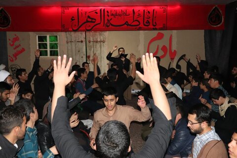 مراسم گرامیداشت سپهبد شهید سردار سلیمانی و جانباختگان سقوط هواپیما در مدرسه علمیه امام صادق(ع) قروه
