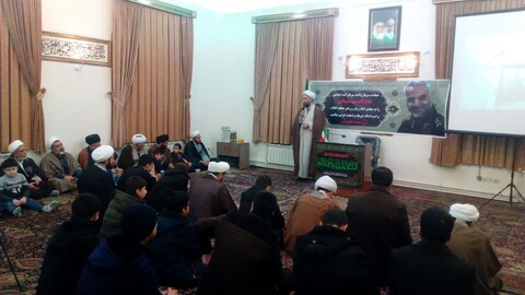 مراسم بزرگداشت سردار سلیمانی و جانباختگان سقوط هواپیما در مدرسه علمیه طالبیه تبریز
