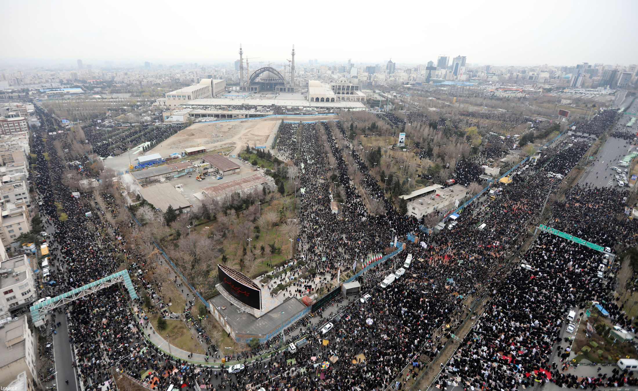 تصاویر/ اقامه نماز جمعه تهران به امامت رهبر معظم انقلاب اسلامی