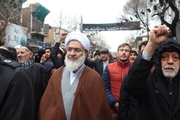 قیام مردم قزوین در جمعه انقلابی+ عکس