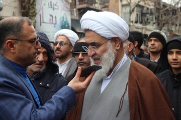 برخی در داخل مزدور غرب اند، اما در لباس دوست