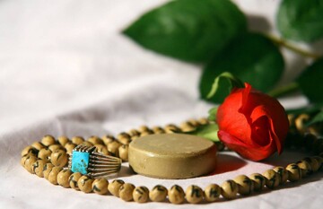 حدیث روز | خاصیت تربت أبی عبدالله الحسین (ع)