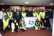 خیریه اسلامی روچستر انگلستان به بی خانمان‌ها و نیازمندان غذارسانی می‌کند