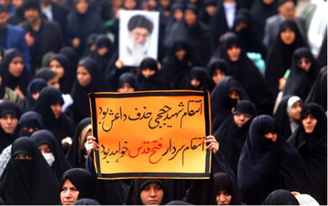 یادداشت رسیده| شهید سلیمانی مصداق بارز بشارت دهنده ایام الله عصرما