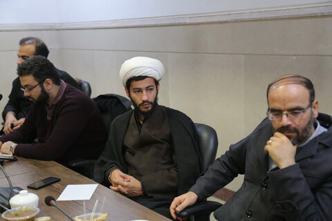 تصاویر / نشست سیاسی طلاب در مرکز مدیریت حوزه های علمیه