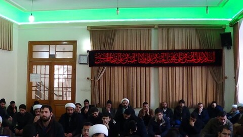 تصاویر / مراسم عزاداری شهادت حضرت فاطمه زهرا (س) در مدرسه علمیه طالبیه