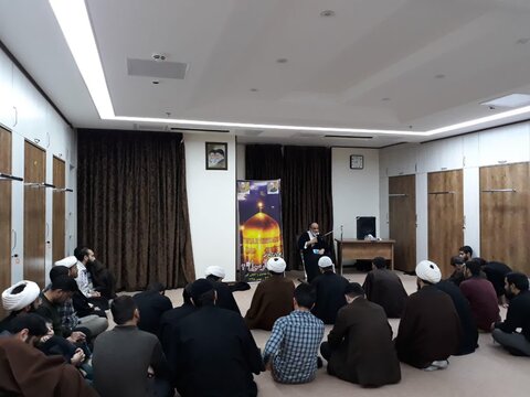 تصاویر/ اردوی زیارتی مشهد مقدس طلاب مدرسه علمیه مهدوی و شهید باهنر تهران