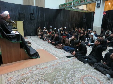 تصاویر/ سوگواری ایام فاطمیه در مدرسه علمیه امام باقر (ع) شهرستان کامیاران