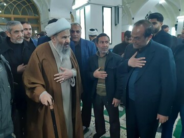 یاد و خاطره تولیت مدرسه علمیه آیت الله مدنی کاشانی (ره) گرامی داشته شد