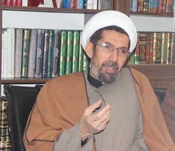 مردم در ۲۲ بهمن حماسه آفرینی می کنند