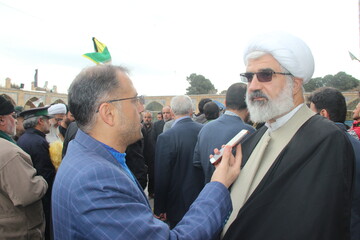 امام خمینی (ره) اسلام واقعی را به دنیا شناساند