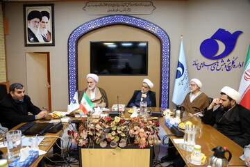 تصاویر/ نشست کارگروه فرهنگی مرکز راهبری اقتصاد مقاومتی حوزه با مرکز پژوهش‌های اسلامی صدا و سیما در قم