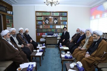 جلسه شورای حوزه علمیه آذربایجان شرقی برگزار شد
