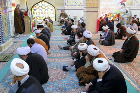 مراسم گرامیداشت دهه فجر انقلاب اسلامی در مرکز مدیریت حوزه‌های علمیه