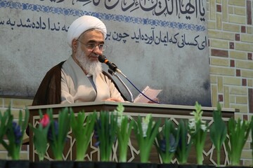 جامعه با اجبار دین دار نمی شود