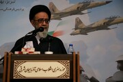 تجلیل امام جمعه تبریز از نقش نیروی هوایی در پیروزی انقلاب