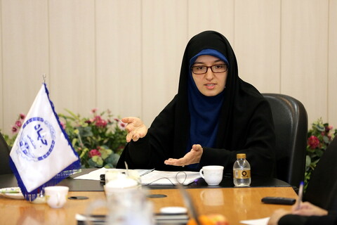 تصاویر/نشست نقش زنان در اسقرار واستمرار انقلاب اسلامی