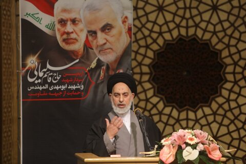 Les États-Unis sortiront d'Irak avec indignation / L'échec de l'hostilité entre l'Iran et l'Irak a échoué