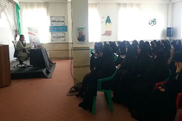 انقلاب اسلامی ایران ثمره نهضت فاطمه زهرا(س) است