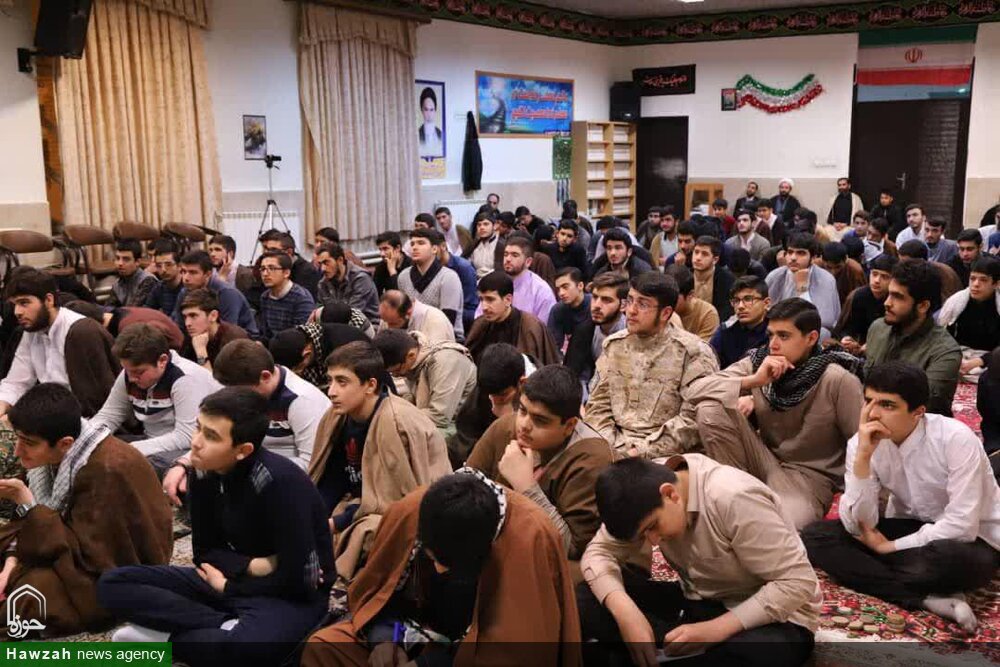 جشن 22 بهمن در مدرسه علمیه امیرالمومنین(ع)تبریز