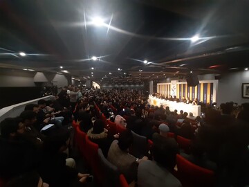 حاشیه‌سازی تِم غالب رسانه‌های وابسته/ چرا عده‌ای به دنبال تخریب فیلم‌های ارزشی هستند!