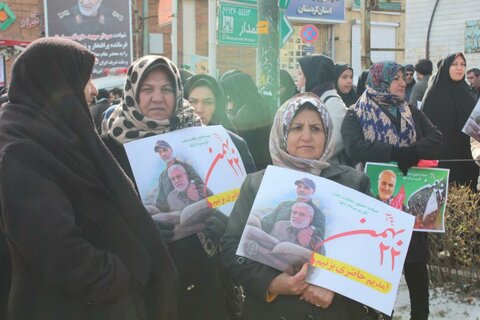 تصاویر/ خروش مردم انقلابی کردستان در یوم الله 22 بهمن