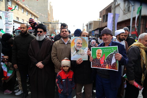 حضور مراجع و شخصیت‌های حوزوی در راهپیمایی ۲۲ بهمن