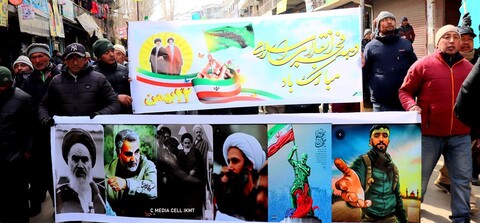 تصویری رپورٹ| کرگل میں انقلاب اسلامی کی ۴۱ویں سالگرہ کی مناسبت سے ریلی