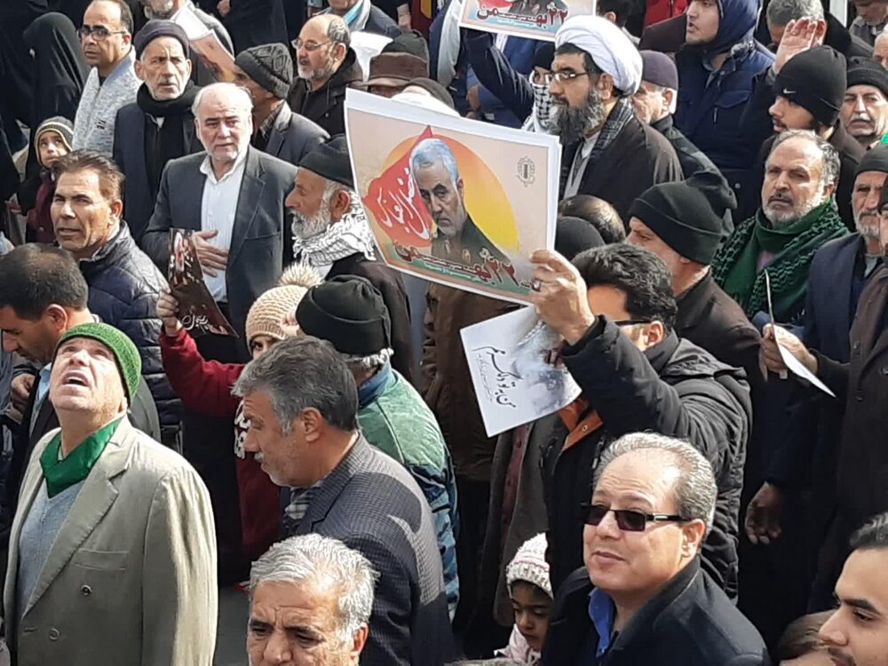 خلق حماسه عظیم مردم کاشان در راهپیمایی ۲۲ بهمن و اربعین سردار