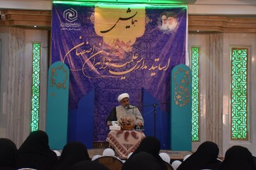 هدایت انسان ها به سوی جاودانگی از وظایف معلمان و اساتید است