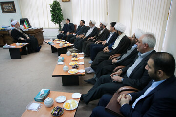 مدیر حوزه های علمیه و دبیر شورای عالی فضای مجازی دیدار و گفت و گو کردند