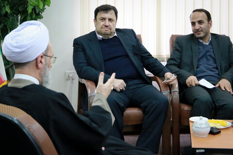 دیدار دبیر شورای عالی فضای مجازی با آیت الله اعرافی