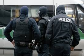 ۱۲ نژادپرست راست گرای افراطی در آلمان بازدداشت شدند