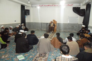 مسائل و مشکلات مدرسه علمیه امام خمینی(ره) هرسین بررسی شد