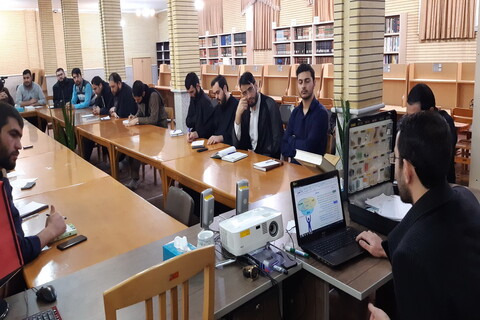 تصاویر / کارگاه «مهارت پیشگیری و مواجهه با آسیب های اجتماعی»در مدرسه علمیه ولیعصر(عج)تبریز
