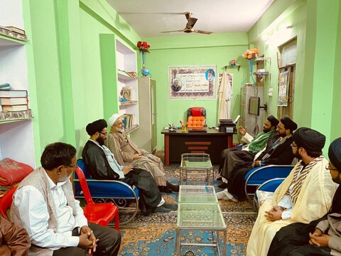 تصویری رپورٹ|ہندوستان میں جامعۃ المصطفی کے نمایندے کا حوزہ علمیہ جامعۃ العباس (ع) کا دورہ
