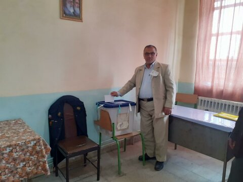 تصاویر/ شکوه حضور مردم کردستان در انتخابات مجلس یازدهم