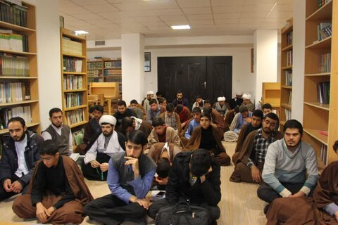 تصاویر/ بازدید و سرکشی از مدرسه علمیه اسلام آباد غرب توسط امام جمعه محترم
