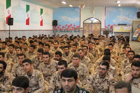 تصاویر/ برگزاری «جشنواره حضرت علی اکبر (ع)» به مناسبت روز سرباز در حسینه سپاه بیت المقدس کردستان