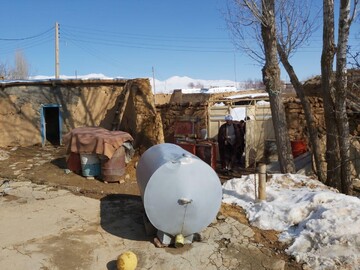 دادخواهی مردم روستای یارعزیز از امام جمعه تکاب/ معدن طلا بلای جان روستائیان