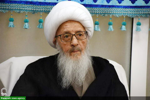 Le grand ayatollah Vahid-Khorasani :