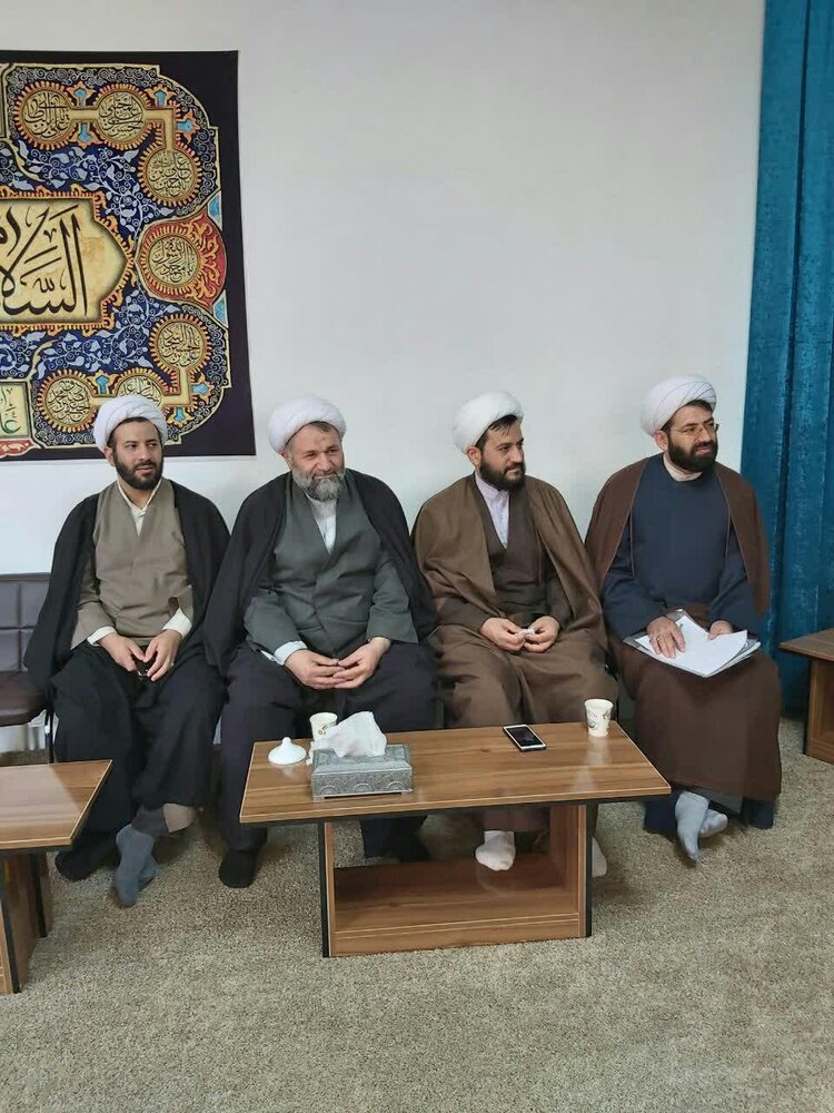 دروس مدرسه علمیه رسول اکرم تکاب (ص) به صورت مجازی برگزار می‌شود