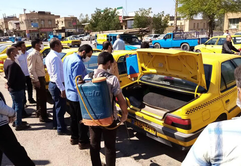 ضدعفنونی تاکسی های درون شهری توسط طلاب مدرسه علمیه جزائریه شوشتر