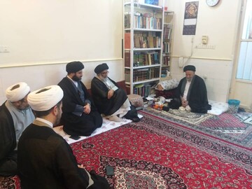 ابلاغ سلام مقام معظم رهبری به علما و اساتید خوزستان