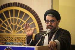 مرحوم حسینی ایمنی از شاعران و نویسندگان بااخلاق و متواضع حوزوی بود