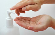 فیلم | آیا بعد از استفاده از ژل‌های ضدعفونی کننده باید دستمان را برای نماز آب بکشیم؟